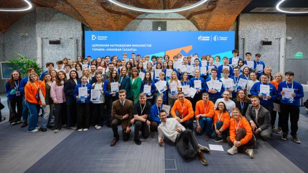 Омские школьники заняли призовые места на инженерном турнире «Газпром нефти»