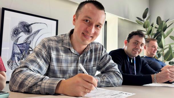 Сотрудники «Газпромнефть-СМ» поддержали «Диктант Победы-2026»