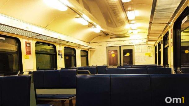 Стало известно, как поменяется расписание омских электричек в майские праздники