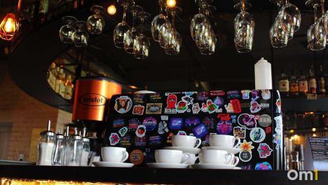 На открытии лаунж-бара Tanoka выступит солист известной группы из Омска