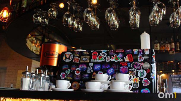 На открытии лаунж-бара Tanoka выступит солист известной группы из Омска