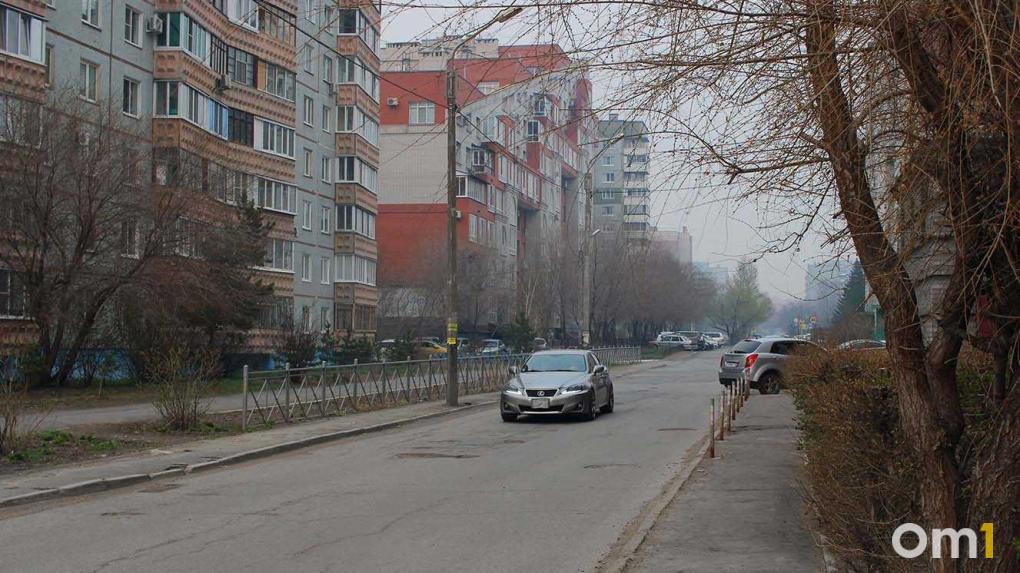 Омичи пожаловались на стрельбу по машинам на улице 24-я Северная