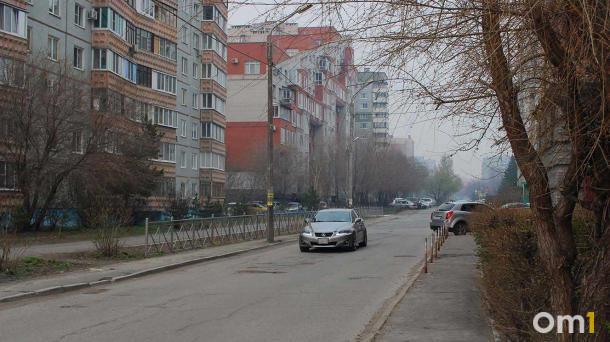 Омичи пожаловались на стрельбу по машинам на улице 24-я Северная