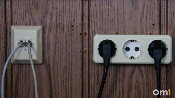 В Новосибирске платные услуги сантехников и электриков могут включить в квитанции ЖКХ