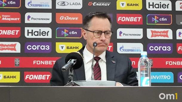 «Зрелище для болельщиков»: Ги Буше прокомментировал драки на матче «Авангарда» с «Локомотивом»