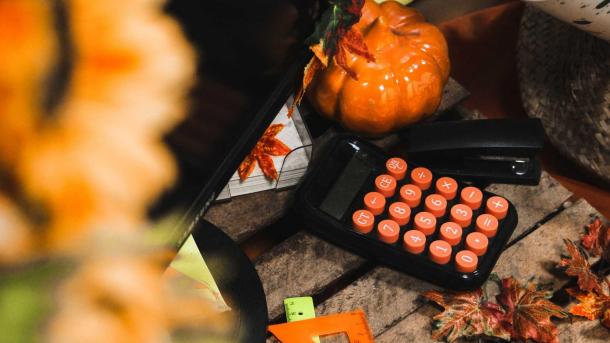 Половина выпускников Новосибирской области сдаёт профильную математику: гуманитарии отступают