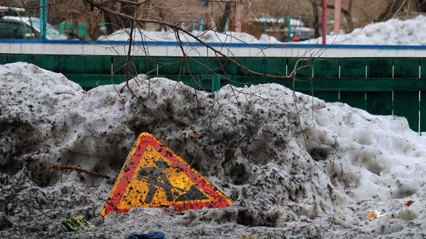 Новосибирск тонет в пыли: прокуратура потребовала от мэрии срочно мыть улицы