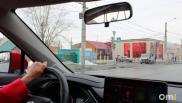 Пьяный водитель из Омска угнал машину, но сразу же потерял управление — авто нашли в кювете