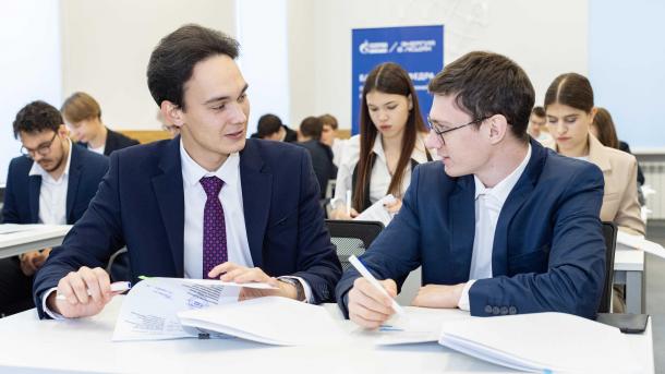 «Газпром нефть» открывает более 1300 мест в российских вузах для абитуриентов