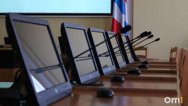 Новосибирские депутаты приняли план наказов избирателей