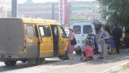Водитель маршрутки наказал девушку, которая не хотела платить наличкой