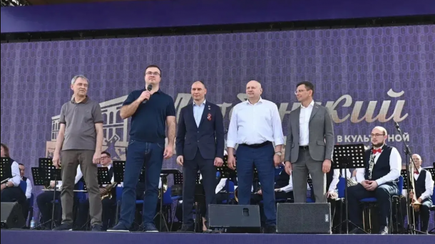 Хоценко открыл «Пешеходный Любинский»
