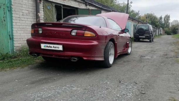 Полцены за легенду: новосибирец продаёт битый Chevrolet Camaro за 1,6 млн рублей
