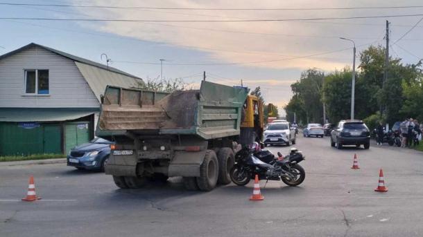 Омич заплатит миллион за то, что вовремя не посмотрел направо