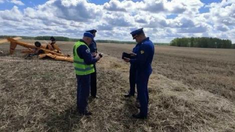 Названы имена погибших при крушении самолёта в Омской области