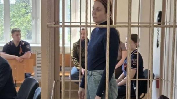 Мелкий перевод, крупные последствия: жительницу Новосибирска обвинили в финансировании экстремизма