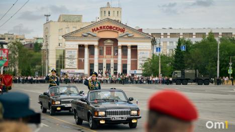Праздник со слезами на глазах: вот как отмечали 81-ю годовщину Победы в Омске