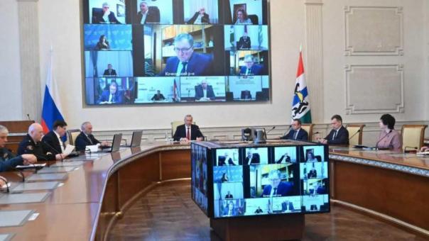 Губернатор Андрей Травников поручил усилить профилактику пожаров в Новосибирской области