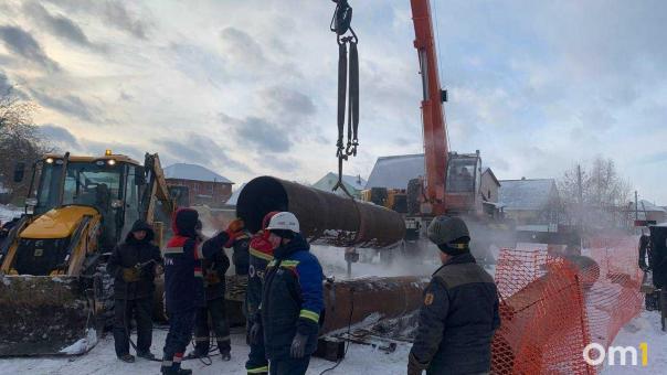 Движение на Плановой в Новосибирске ограничат на пять месяцев из-за замены теплосети