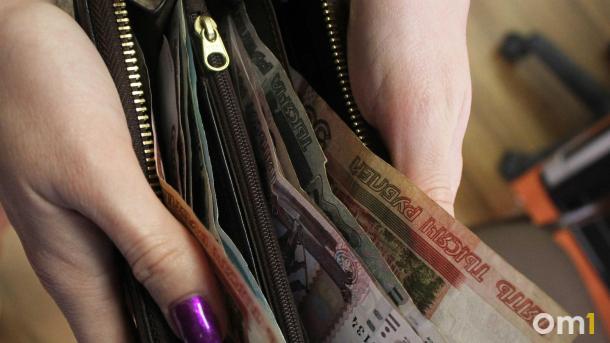 Средняя зарплата омичей может вырасти до 108 тысяч рублей