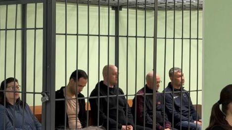 В Новосибирске судят экс-главу минпромторга и бизнесменов по делу о хищении 260 миллионов при поставках для армии