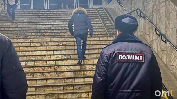 Уголовно наказуемый презент: омич подарил другу найденный кастет и оказался под следствием