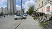 Ребёнок на самокате сшиб пятилетнюю девочку на тротуаре в Ленинском районе Новосибирска