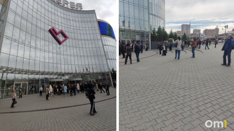 Тревога в «Галерее»: почему посетителей новосибирского ТЦ не пускали внутрь?