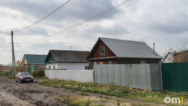 В Осташково продолжают отводить воду с дачных участков