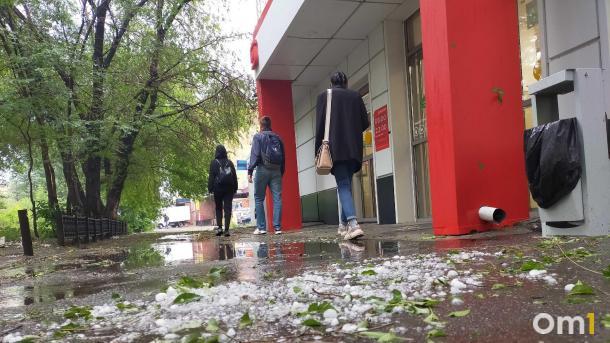 Омичам угрожает внезапный град