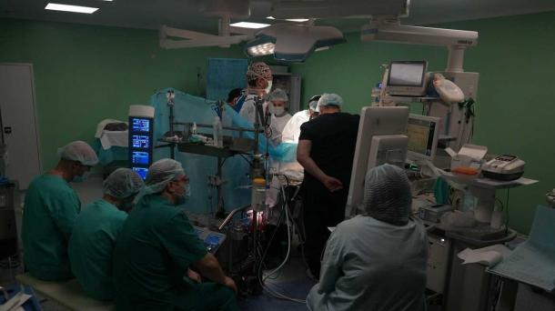Новосибирские кардиохирурги провели уникальную операцию пятимесячной девочке в Иркутске