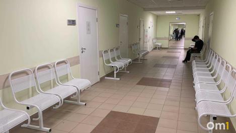 Омская больница ищет врачей с зарплатой до 150 тысяч рублей