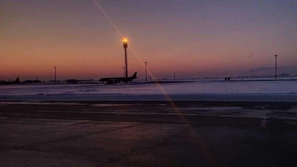 В Новосибирске таксист привёз пассажирку в закрытый аэропорт вместо «Толмачёво»: туристка пропустила рейс