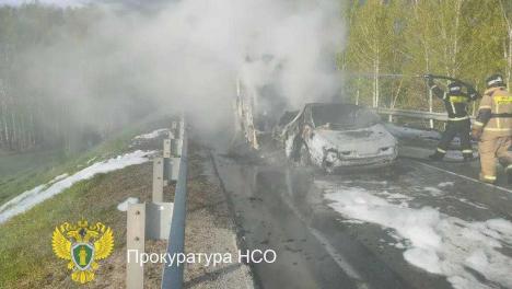 Прокуратура проверит обстоятельства смертельного ДТП на трассе в Новосибирской области