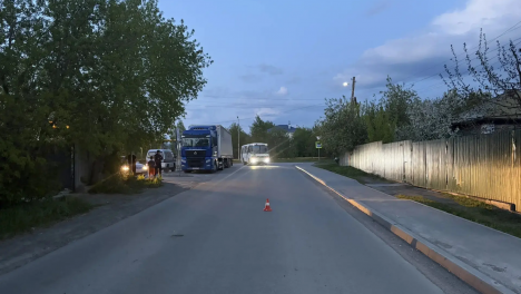 В Новосибирске водитель питбайка сбил восьмилетнего мальчика на велосипеде и скрылся