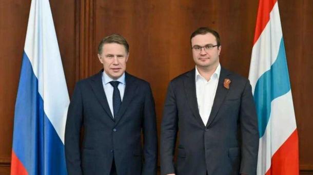 Михаил Мурашко и Виталий Хоценко обсудили новый этап модернизации омского здравоохранения