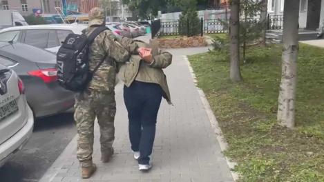 5 лет условно и миллион штрафа: жителя Новосибирска осудили за продажу данных абонентов
