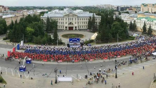 Участники «ВелоОмска-2026» снова выстроятся в большой триколор
