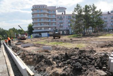 Благоустройство площади Бухгольца в Омске завершат к 1 сентября