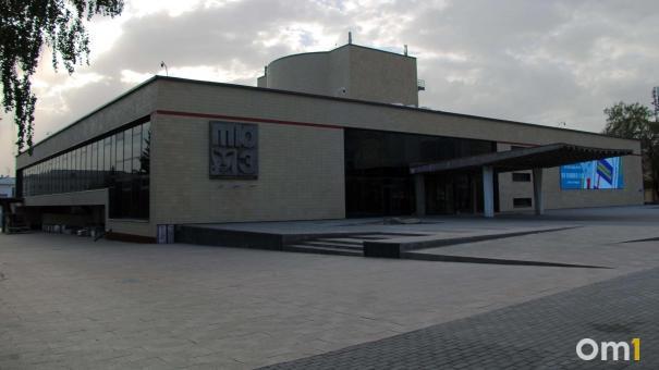 В Омске ищут дополнительного подрядчика для ремонта ТЮЗа