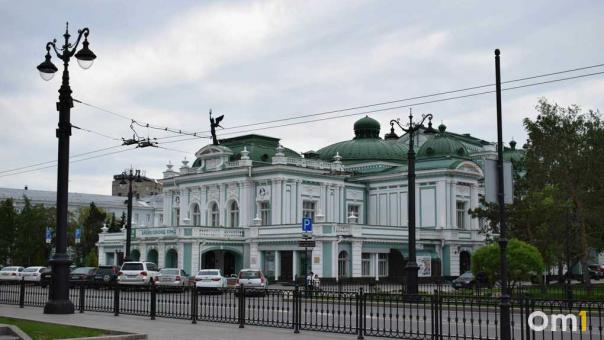 Елизавета Боярская вернулась в Омск с театральной «Чайкой»