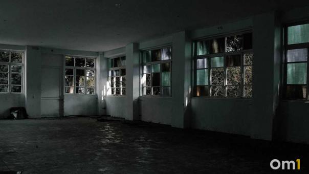В Омске снова выставили на торги недостроенный досуговый центр