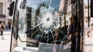В Сочи обломки БПЛА упали на дорогу: у маршрутки с 15 пассажирами выбило стёкла