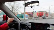В Омске пьяный автослесарь с племянником угнали машину из сервиса
