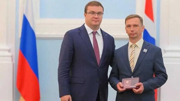 Ректора СИБИТа наградили Почётным званием
