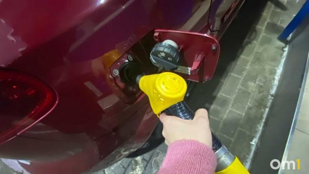 «Татнефть» ввела лимиты на топливо: что происходит на заправках?