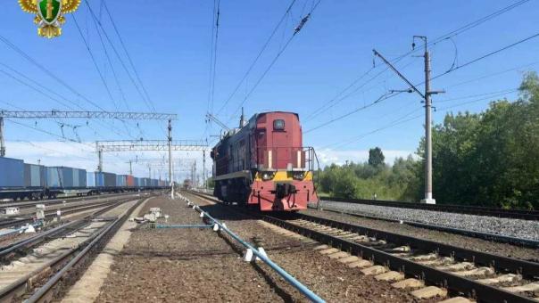 На Московке тепловоз сошёл с рельсов