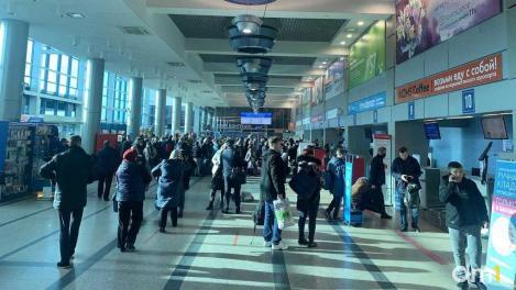 АТОР: сбои в работе столичных аэропортов затронули около 8 тысяч туристов
