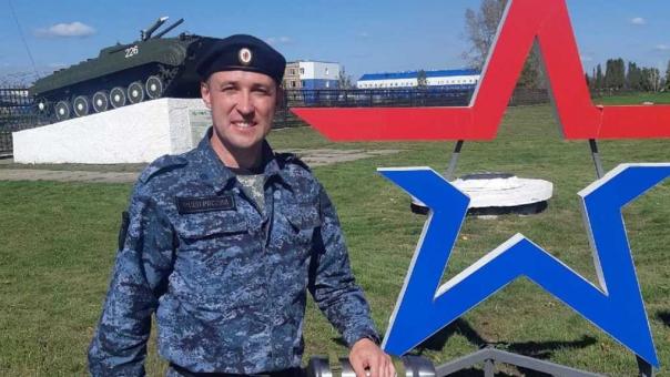 Судебный пристав спас пожилую омичку из горящего дома