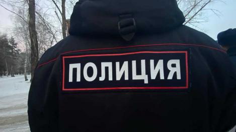 В Новосибирске изъяли 230 упаковок жевательного табака — полиция ищет поставщиков